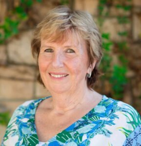 Picture of Kirsten Rosanelli